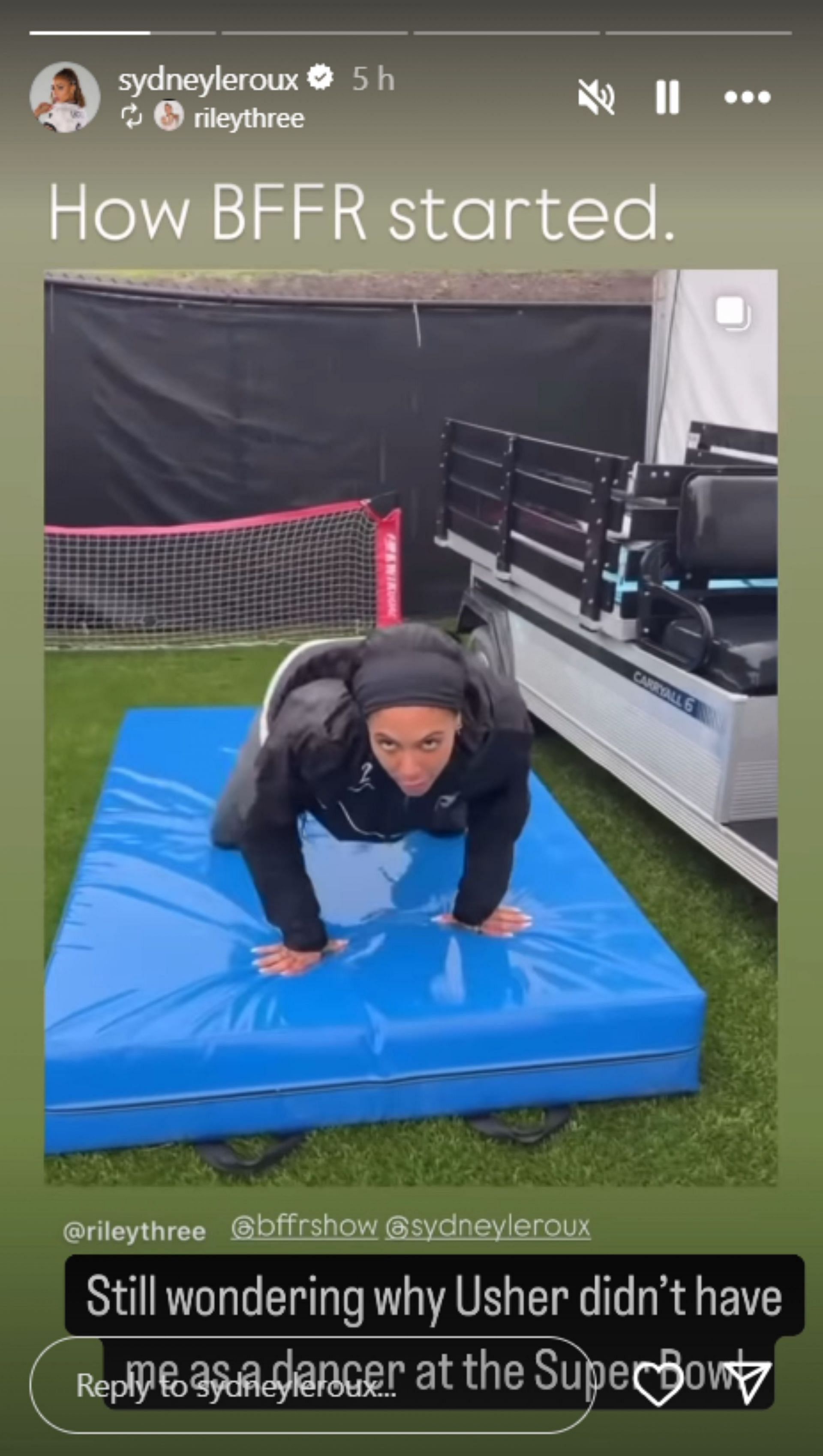 Leroux issues a message for Usher; Instagram - @sydneyleroux